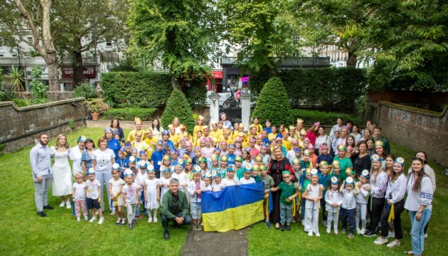 У Лондоні маленькі українці відзначили День Незалежності 