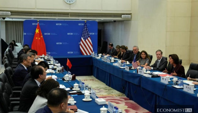 Штати та Китай домовилися поліпшувати двосторонню торгівлю й економічні відносини