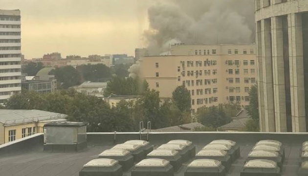 У Москві сталася пожежа на Площі трьох вокзалів
