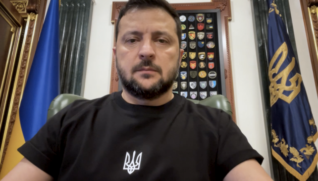 Зеленський: Є домовленість про постачання в Україну броньованих «медеваків»