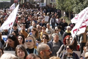 У Греції бюджетники вийшли на загальнонаціональний страйк