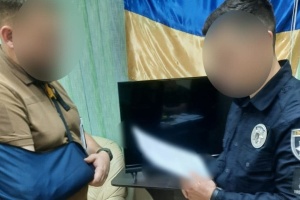 На Київщині викрили осіб, які переправляли ухилянтів за кордон під виглядом волонтерів