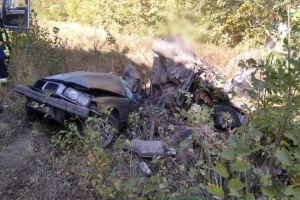 На Київщині BMW зіткнулася із вантажівкою, серед загиблих - немовля