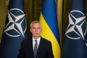 Столтенберг: НАТО не припинить підтримки України, це чіткий сигнал Росії
