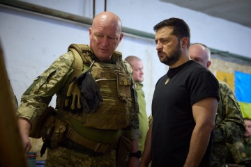 Zelensky se reúne con brigadas de combate en la región de Donetsk