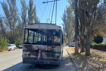 Russian army shoots at trolleybus in Kherson - killing policeman and injuring two passengers