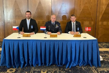Czechia, Denmark, the Netherlands strike deal on more defense aid to Ukraine