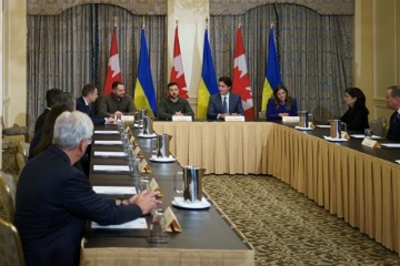 Zelensky invites Canadian businesses to join reconstruction of Ukraine