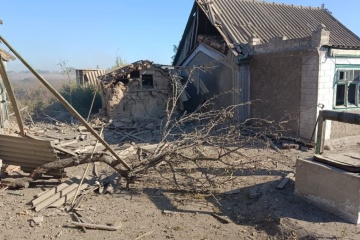 In Region Cherson das Dorf Schyroka Balka beschossen, Häuser beschädigt