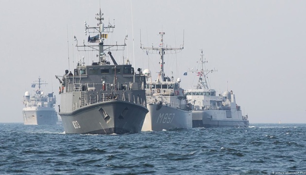 НАТО посилить стримування Росії в Чорному та Балтійському морях - віцеадмірал
