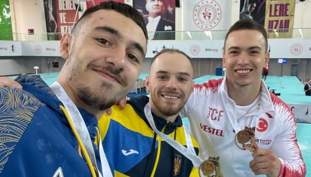 На Кубку світового виклику українські гімнасти виграли вісім медалей