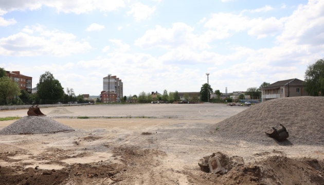 У Вінницькій ОВА спростували інформацію ЗМІ про поновлення будівництва стадіону за ₴56 мільйонів