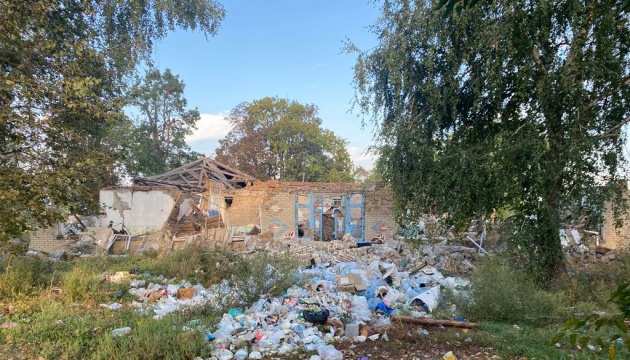 Une frappe aérienne russe a détruit un jardin d'enfants dans la région de Kharkiv