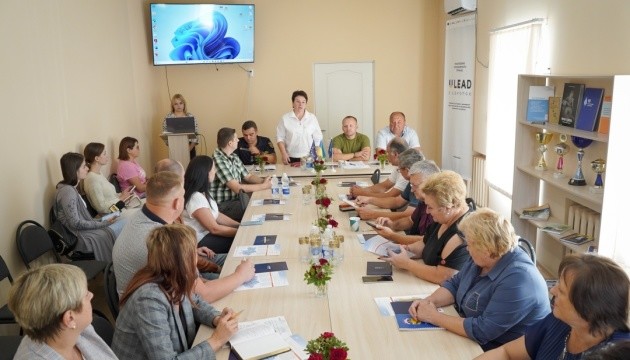 У громаді на Полтавщині обговорили створення безпечного освітнього середовища - U-LEAD