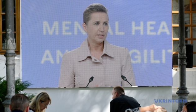 Прем’єрка Данії: Відкрита розмова про ментальне здоров’я – це показник сили, а не слабкості