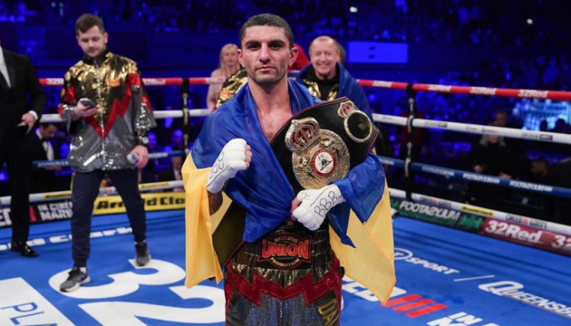 Український боксер Далакян дізнався ім’я наступного суперника 