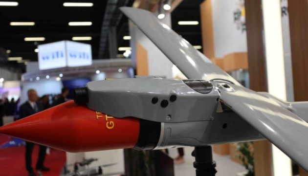 В Польщі на виставці MSPO-2023 представили новітній дрон-камікадзе