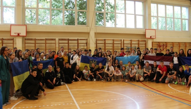 У Ризі відкрили табір для українських дітей