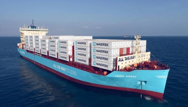 Данська компанія Maersk представила перше у світі судно на метанолі