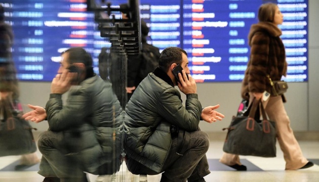 У московських аеропортах затримали 42 рейси, чотири скасували