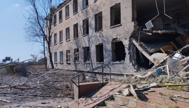 Russian shelling destroyed school in Kherson region 