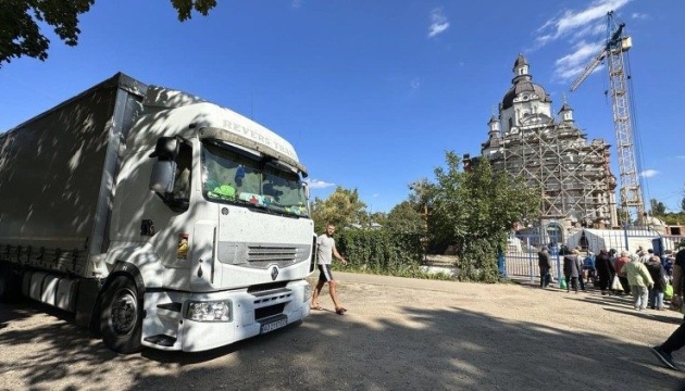 Le Vatican a envoyé un camion transportant l'aide humanitaire à Zaporijjia et Kharkiv