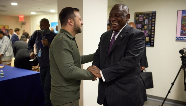 Зеленський у Нью-Йорку зустрівся з президентом ПАР