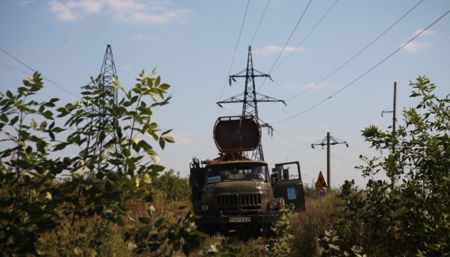 На Харківщині повернули електрику в 10 сіл Вовчанської громади, де майже місяць не було світла 