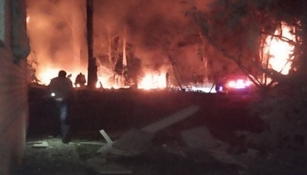 Fires break out as enemy shells neighborhoods in Kherson