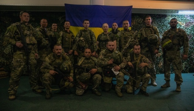 Syrskyi presents awards to 'Luty' brigade fighters for their participation in liberation of Klishchiivka