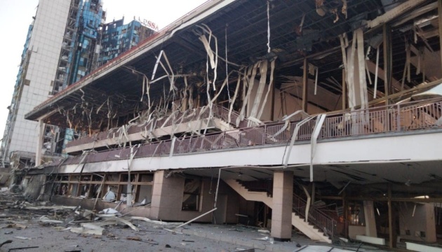 Co-owner of destroyed hotel in Odesa promises to renovate it