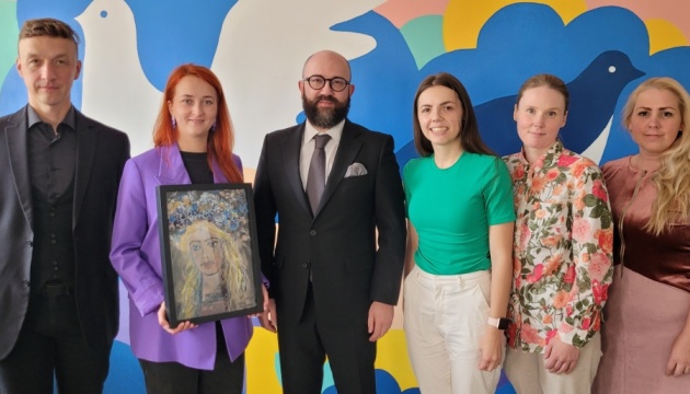 Посол в Естонії відвідав «Школу свободи», створену для українських дітей