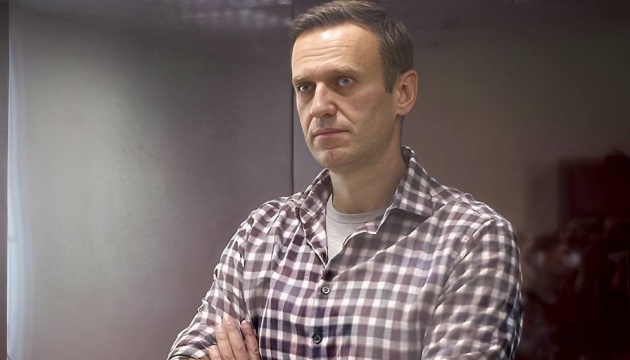 Навального на рік відправили в одиночну камеру