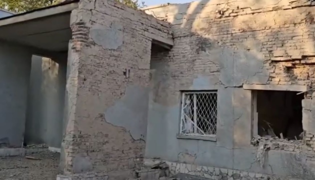 Kherson authorities publish video showing consequences of airstrike on city 