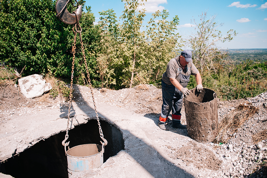 Роботи з відновлення водопостачання в Ізюмі