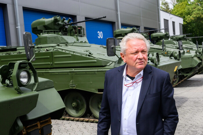 Німецький Rheinmetall AG, здається, буде першою європейською компанією, яка прийде в  оборонний комплекс України