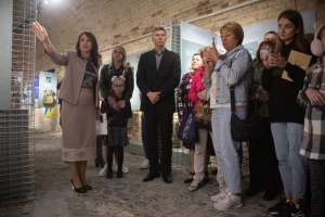 У Києві відкрилася виставка «Сталеві титани Бахмута»