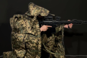 Українці створили плащ-невидимку для Сил оборони