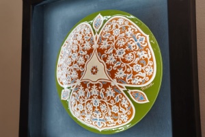 У Києві відкрилася виставка щитів із кримськотатарськими орнаментами