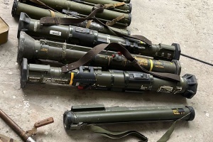 Майже 700 гранатометів і 1000 автоматів: поліція розповіла про вилучену з початку року зброю