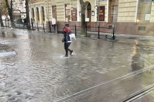 Центр Львова затопило внаслідок аварії на водопроводі