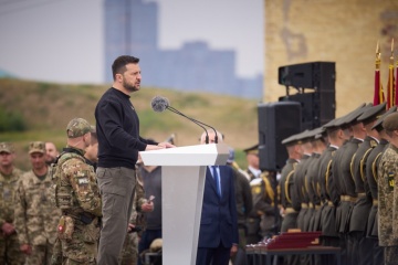 ゼレンシキー宇大統領、ウクライナ防衛者の日に国民向けメッセージ発出
