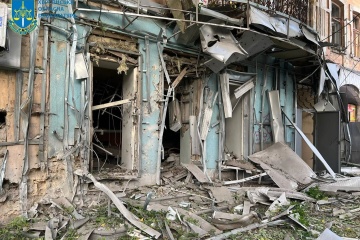 Regional authorities show aftermath of Russian attack on residential areas of Kherson