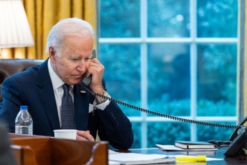 Biden aborda el apoyo a Ucrania con aliados clave