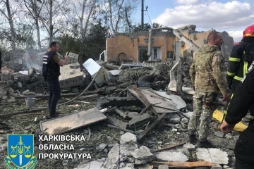 ウクライナ東部フローザ村へのミサイル攻撃による死者数５６名に増加
