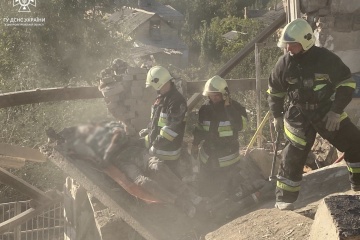 Another body pulled from rubble of gymnasium in Nikopol