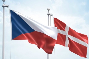Dänemark und Tschechien übergeben der Ukraine gepanzerte Fahrzeuge und Kleinwaffen