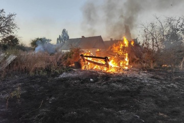 W obwodzie połtawskim odłamki rakiet uszkodziły kilka domów, a trzy osoby zostały ranne