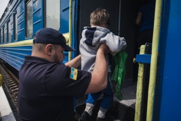 Pflichtevakuierung von Familien mit Kindern aus 47 Siedlungen der Region Charkiw angeordnet