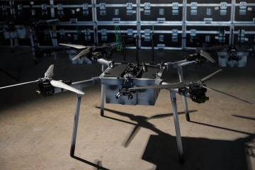 ウクライナ「無人機軍」、軍に２００機以上の攻撃用無人機を提供